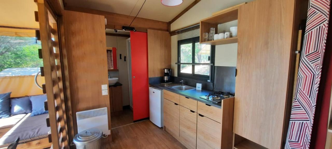 Camping Onlycamp Les Tuilleres Vercheny Eksteriør bilde