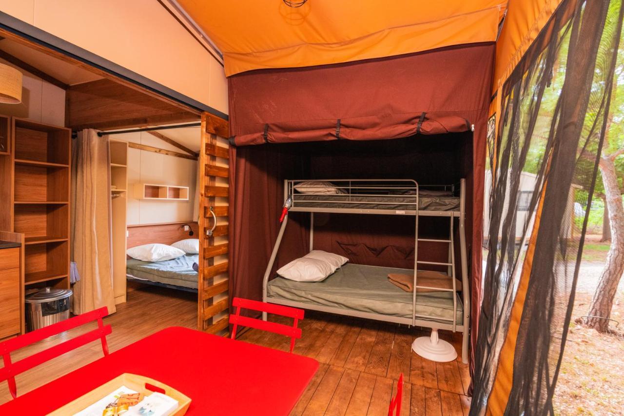 Camping Onlycamp Les Tuilleres Vercheny Eksteriør bilde