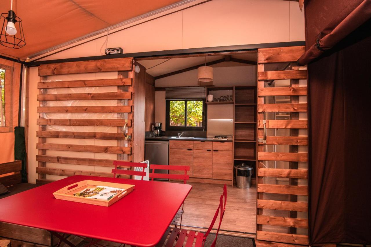 Camping Onlycamp Les Tuilleres Vercheny Eksteriør bilde